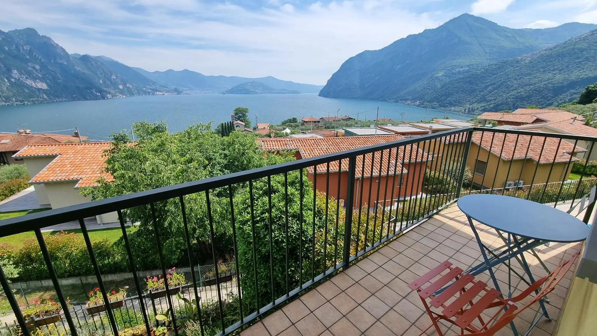 Iseo Lake Casa Acqua Riva di Solto Ιταλία